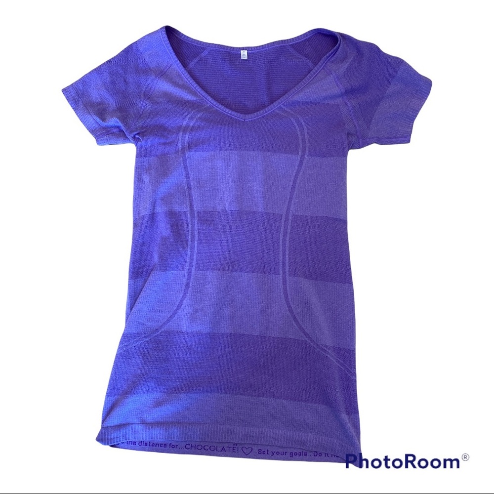 Lululemon Swiftly Tech V Neck Power Purple